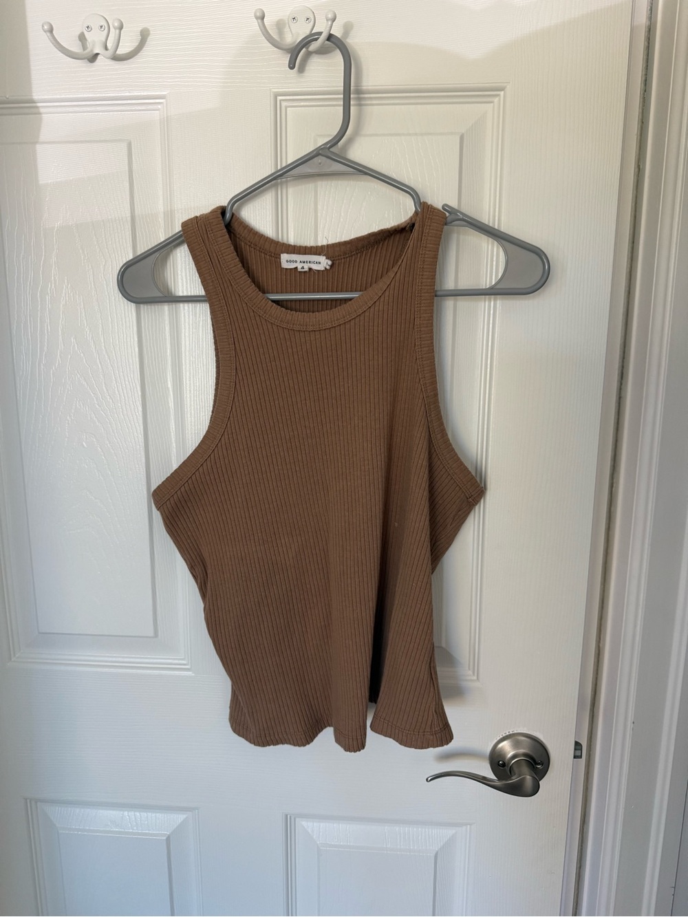 Good American Ribbed Tank Top - Brown